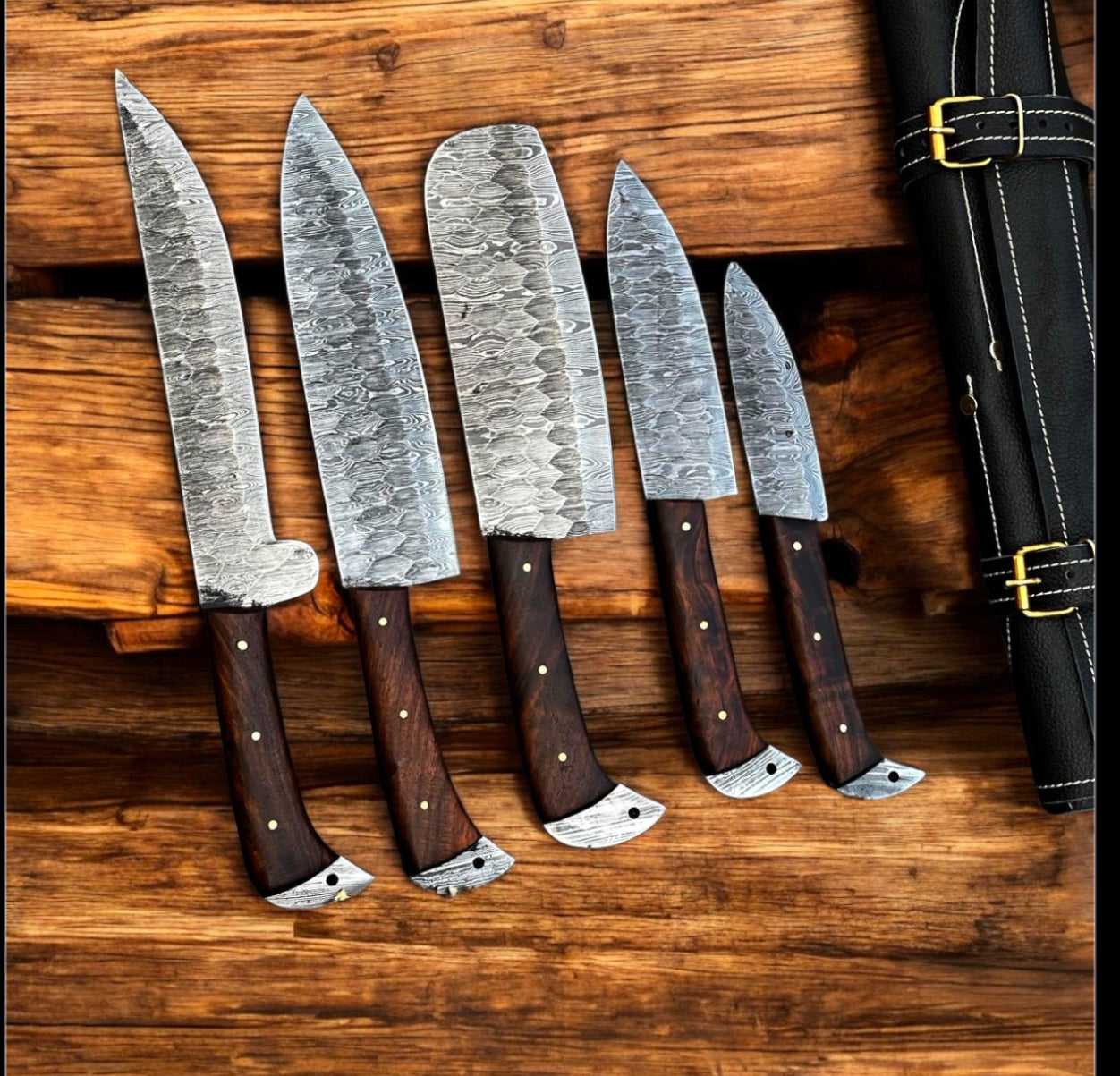 "Premium Damascus Kitchen Knife Set with Rosewood Handle & Leather Case"