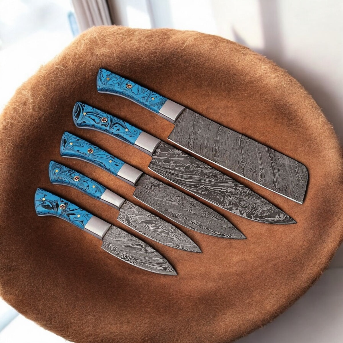 "Premium Damascus Kitchen Knife Set – Handcrafted Blades with Leather Case"