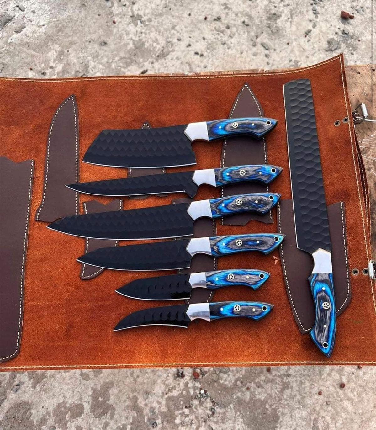 "Premium Custom Knife Set for Chefs – Stainless Steel Blades & Leather Case"